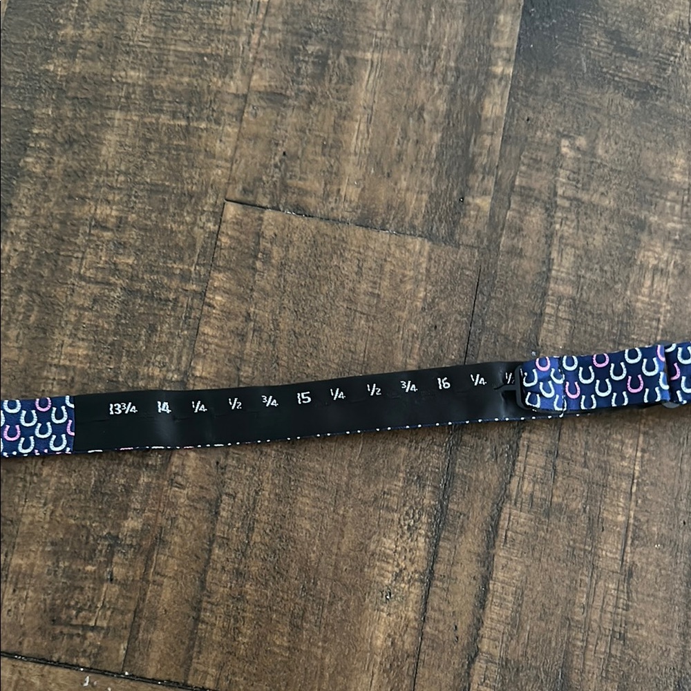 Stylish Blue Patterned Bow Tie - Picture 4 of 5